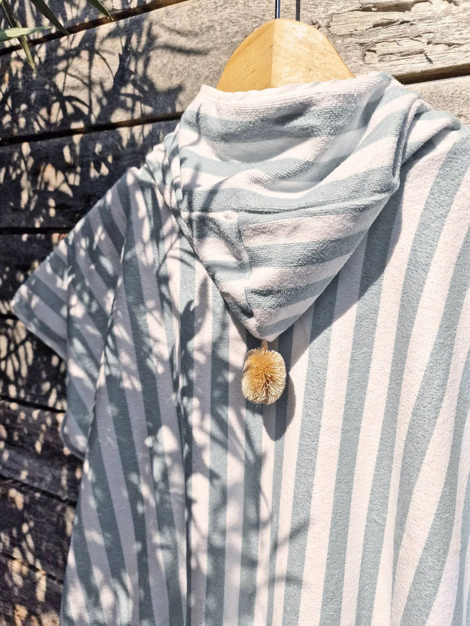 Bath & Beach Poncho - Cotton - Misty Blue & Ivory