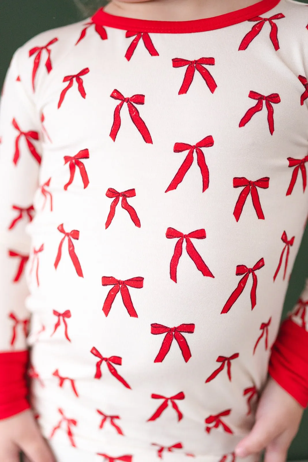 Two-Piece Pajama Set - Red Bows