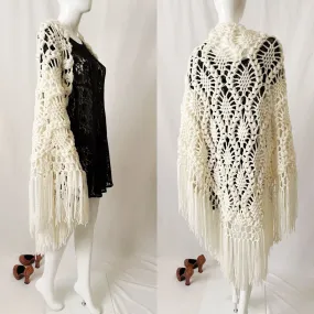Vintage Oversized Chunky Crochet Fringed Poncho